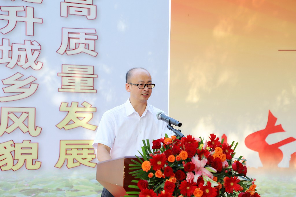 携手央企，共绘“百千万工程”新画卷 | 东莞建工集团助力桥头镇工业路房屋外立面提升样板项目开工仪式圆满举行(图4)